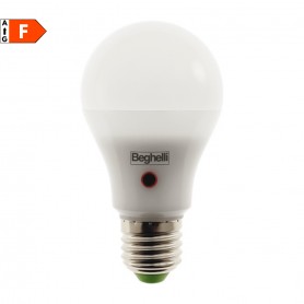 Beghelli 56158 Lampadina LED E27 12W con sensore crepuscolare, Luce calda, 1300 Lumen, Resa 75W, Goccia, 3000K