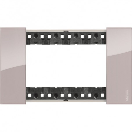 Bticino Living Now KA4804DM Placca Aura 4 Moduli, Materiale plastico, Serie Civili, MADE IN ITALY
