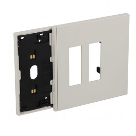 Bticino Living Now KW8103M02 Frame 3 Moduli Bianco con mostrina doppia presa Italia, per supporto K4703