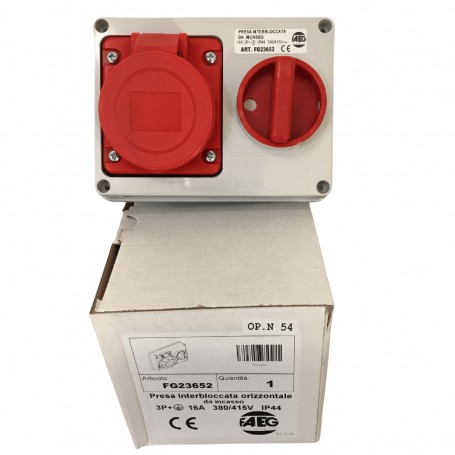 Presa interbloccata CEE da incasso 16A 3P+T 400V con interruttore FAEG FG23652, Orizzontale, 10KA, IP44, MADE IN ITALY