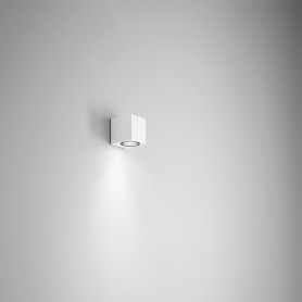 Isyluce Capri 538 Lampada da parete bianca in alluminio, IP54, Per interni ed esterni, 1 GU10, Diffusore in vetro
